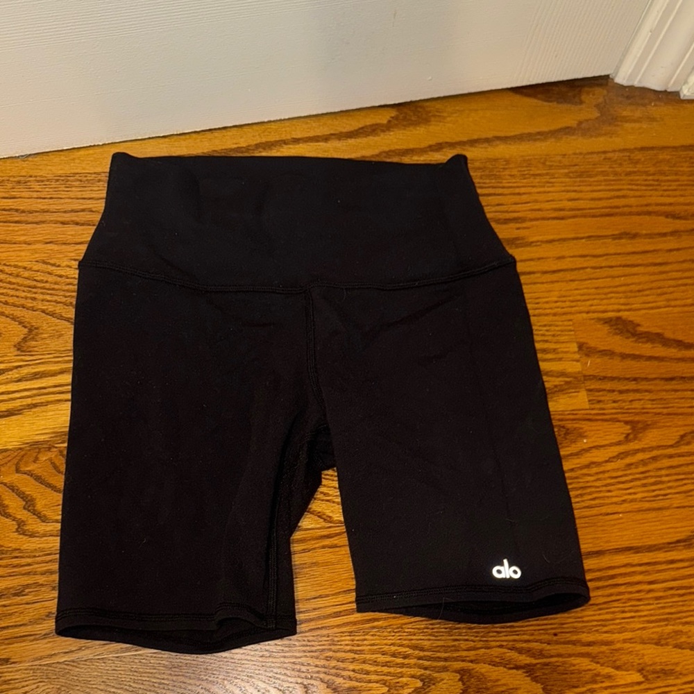 ALO Yoga Women's Black Shorts